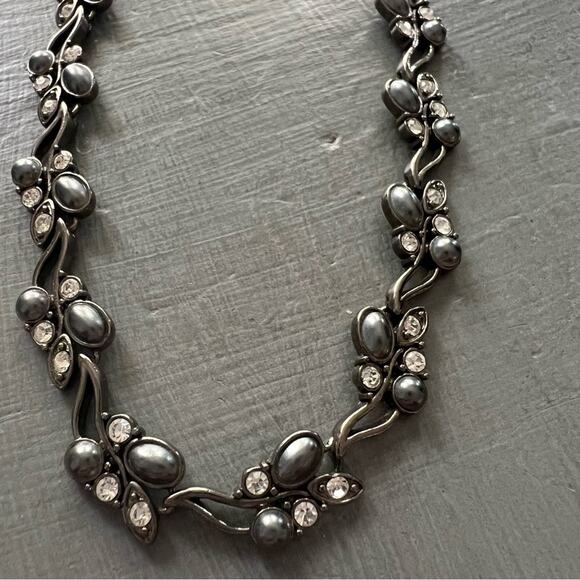 Gunmetal Vine Necklace - Picture 3 of 9